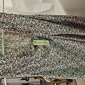 Xl sleeveless maxstudio shirt